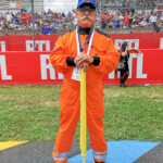 No race could be held without any army of volunteers, namely, the marshals.